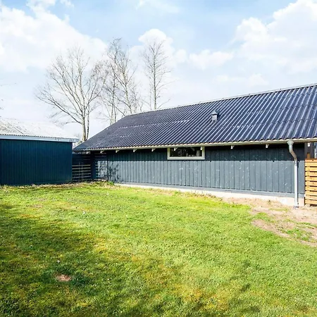 X Semesterbostad Egernsund